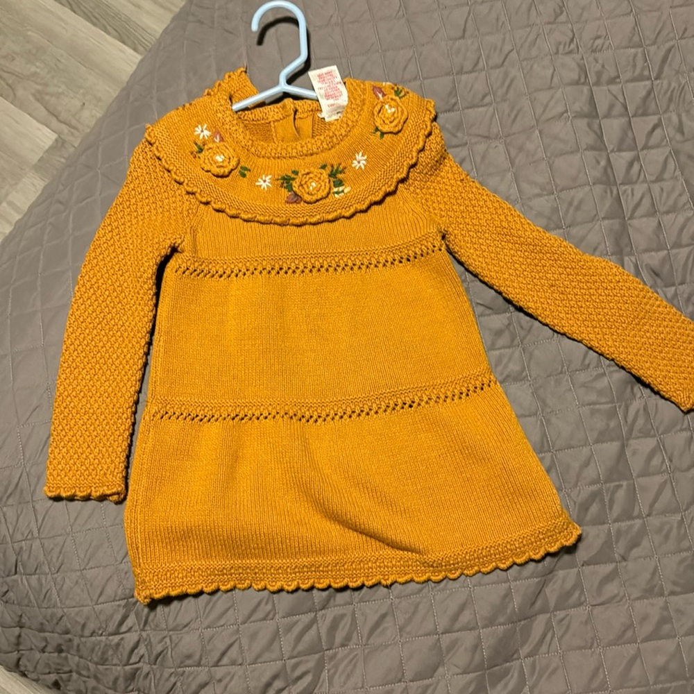 Gorgeous fall dress perfect for fall photos; 24mo mustard